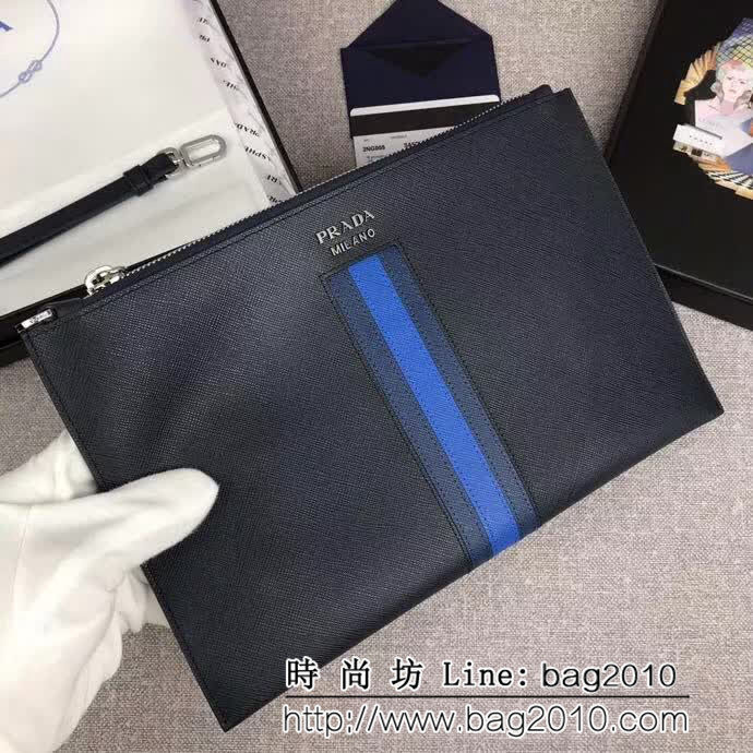 PRADA普拉達 專櫃最新款式 十字紋牛皮 男士手包 2NG005 DD1185